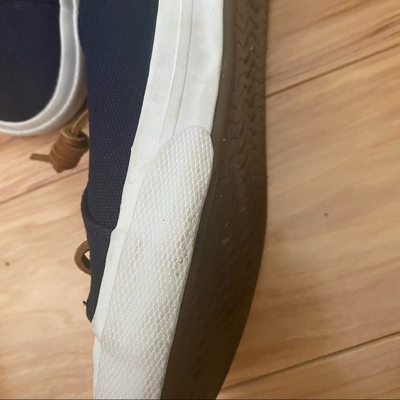 Navy Sperry’s size women’s 7.5, with box. Excellent condition. - Picture 5 of 5